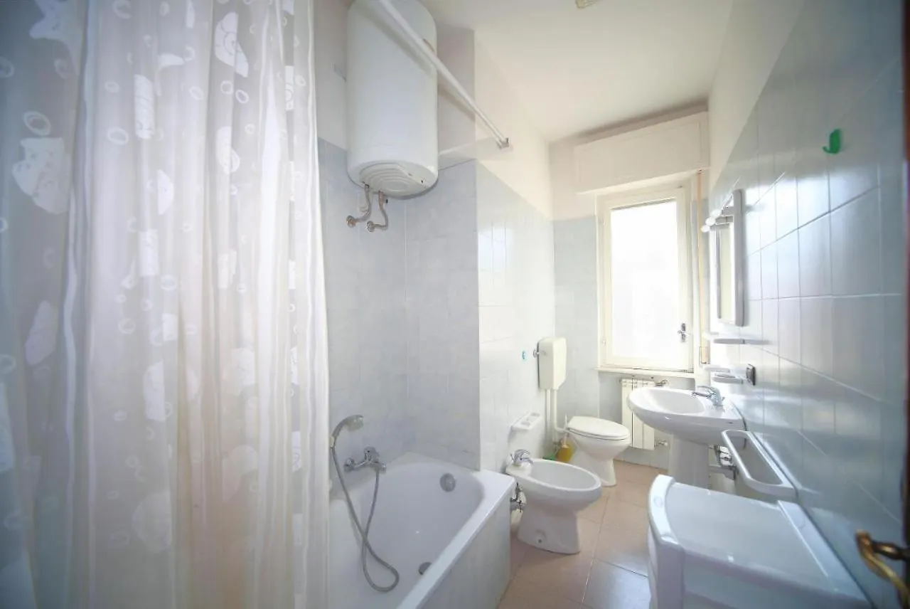 Italianway - Giardini 13 Apartment Borghetto Santo Spirito Italy